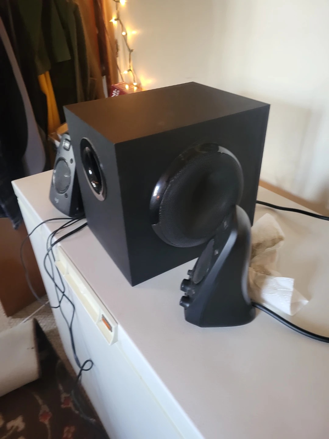 Logitech Z623 2.1 Speaker System - photo 5