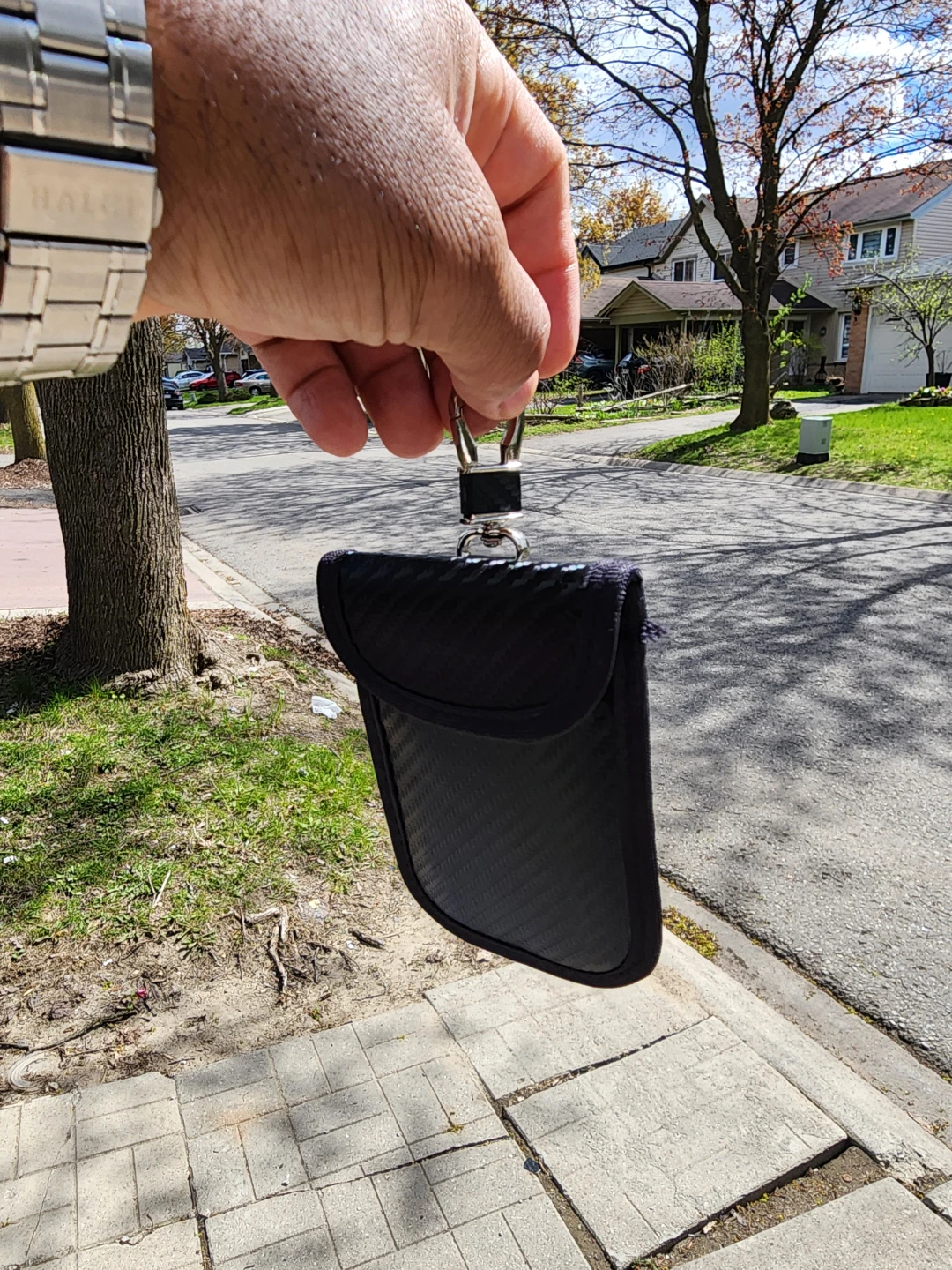 Carbon Fiber RFID Blocking Key Fob Pouch