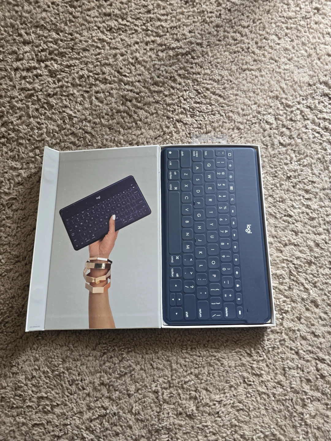 Logitech Keys-To-Go Wireless Bluetooth Keyboard, Blue - photo 4