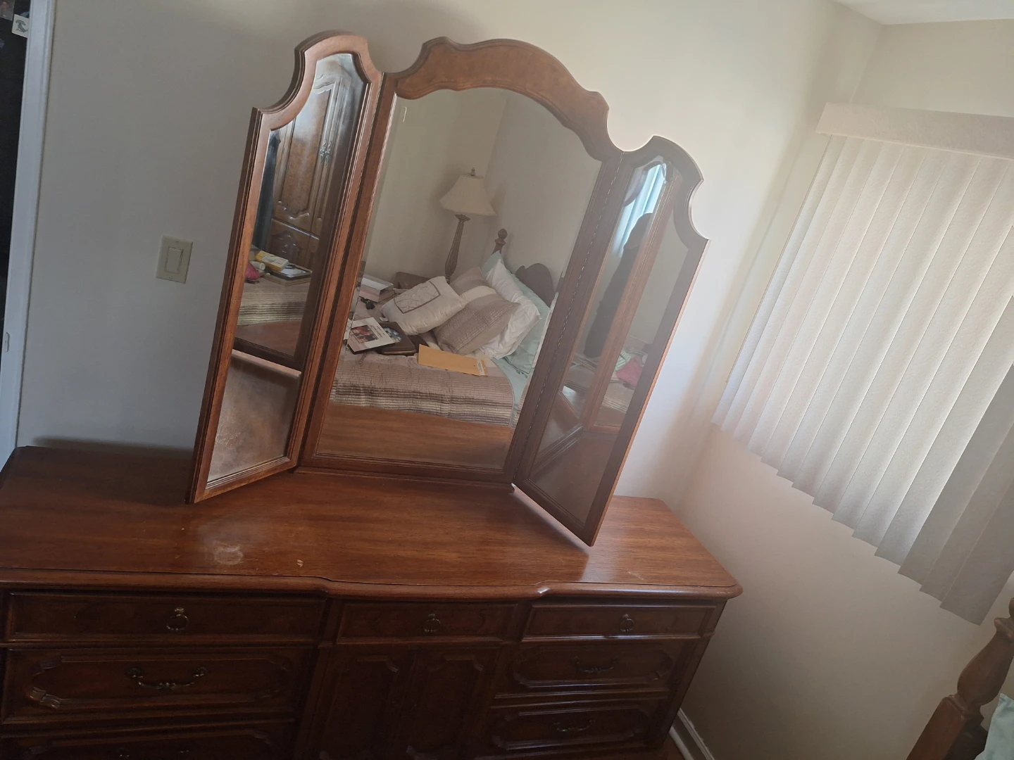 Wooden Dresser with Tri-Fold Mirror