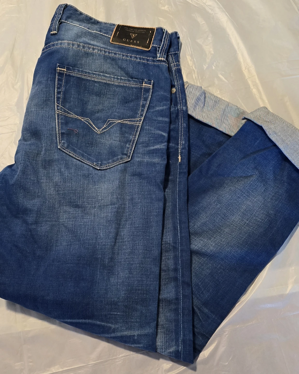 Guess Slim Tapered Jeans