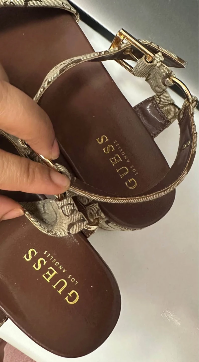 Guess Platform Sandals - photo 4