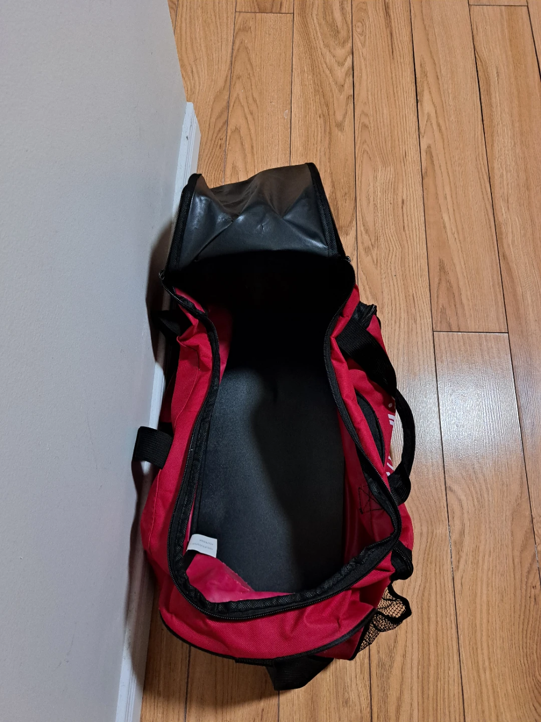 GoodLife FITNESS Red Duffle Bag - photo 2