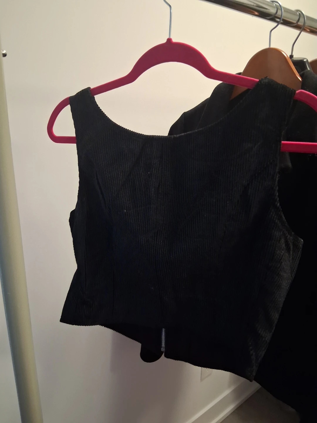 Misura Black Corduroy Zip-Up Crop Top - photo 3