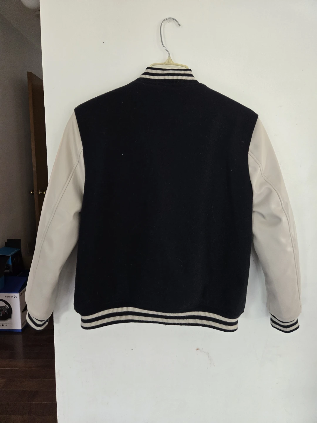 Ukids Varsity Jacket - photo 2