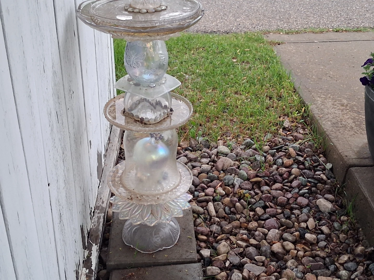 Upcycled Glass Garden Stake - photo 3