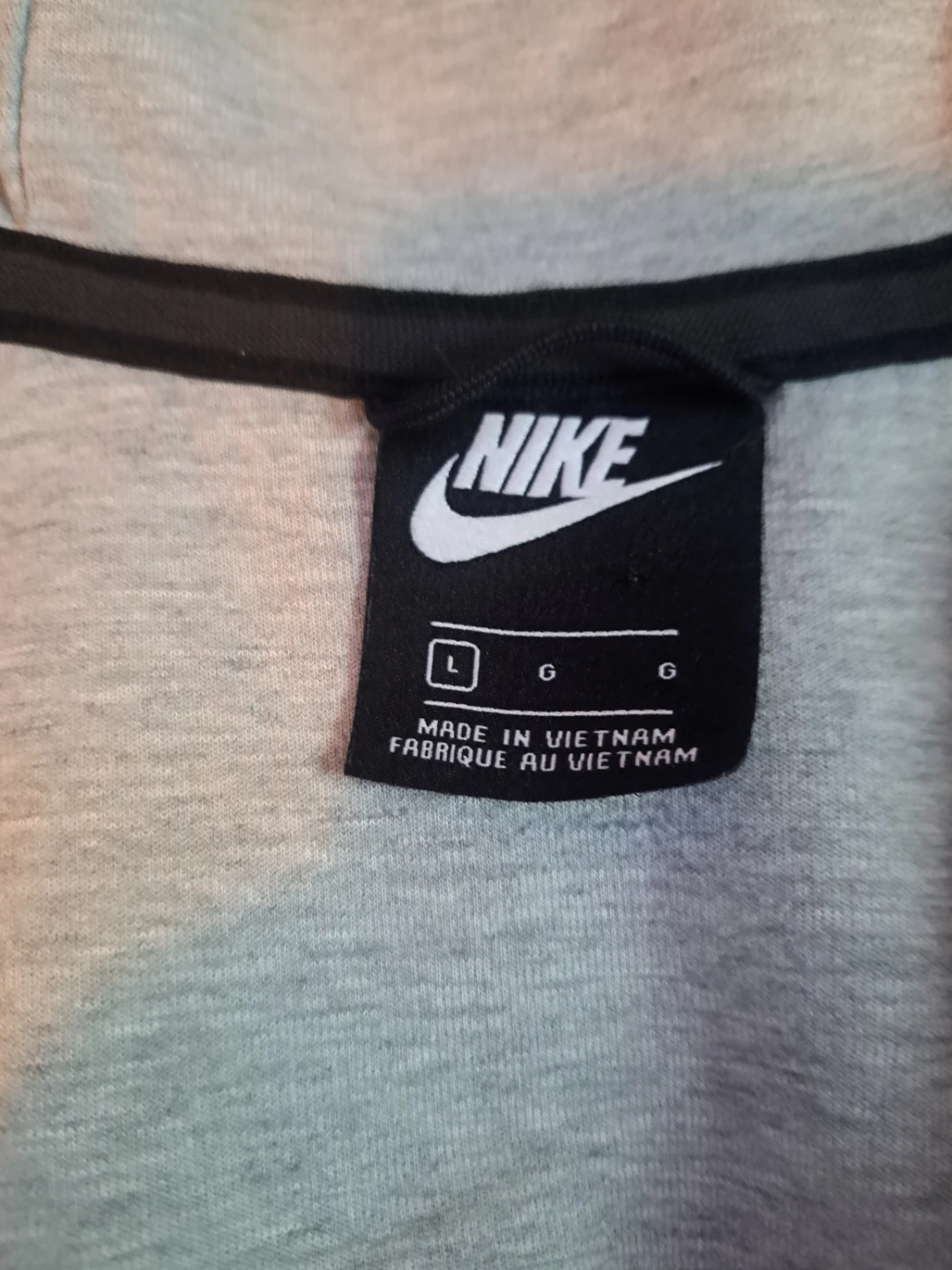 Gray nike sweater - photo 3