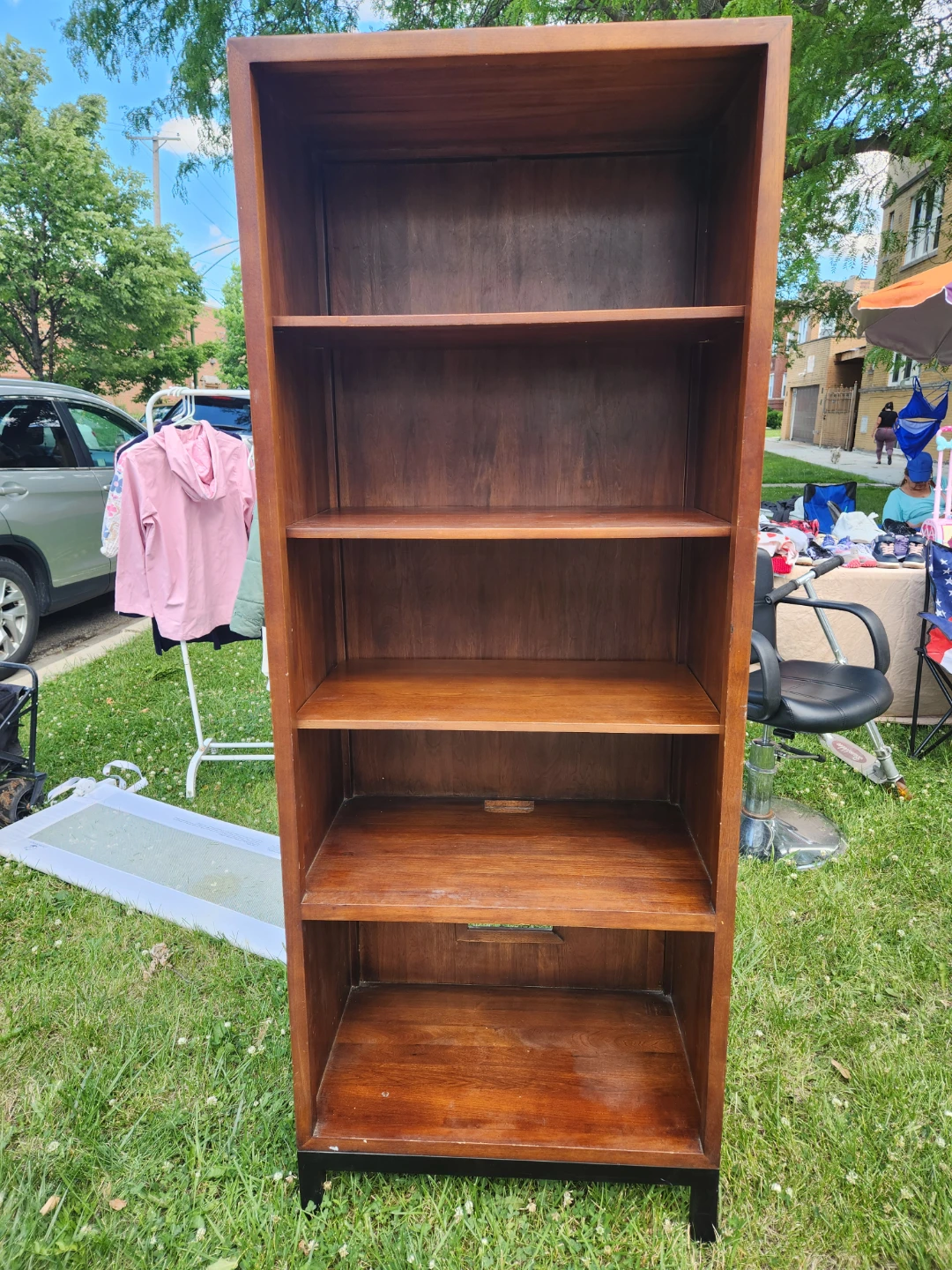 Wooden Bookshelf