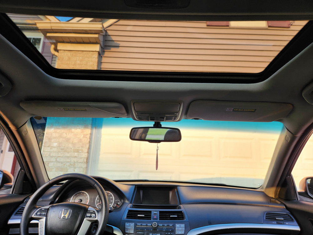 2008 Honda Accord V6 Sedan with Navigation - photo 5