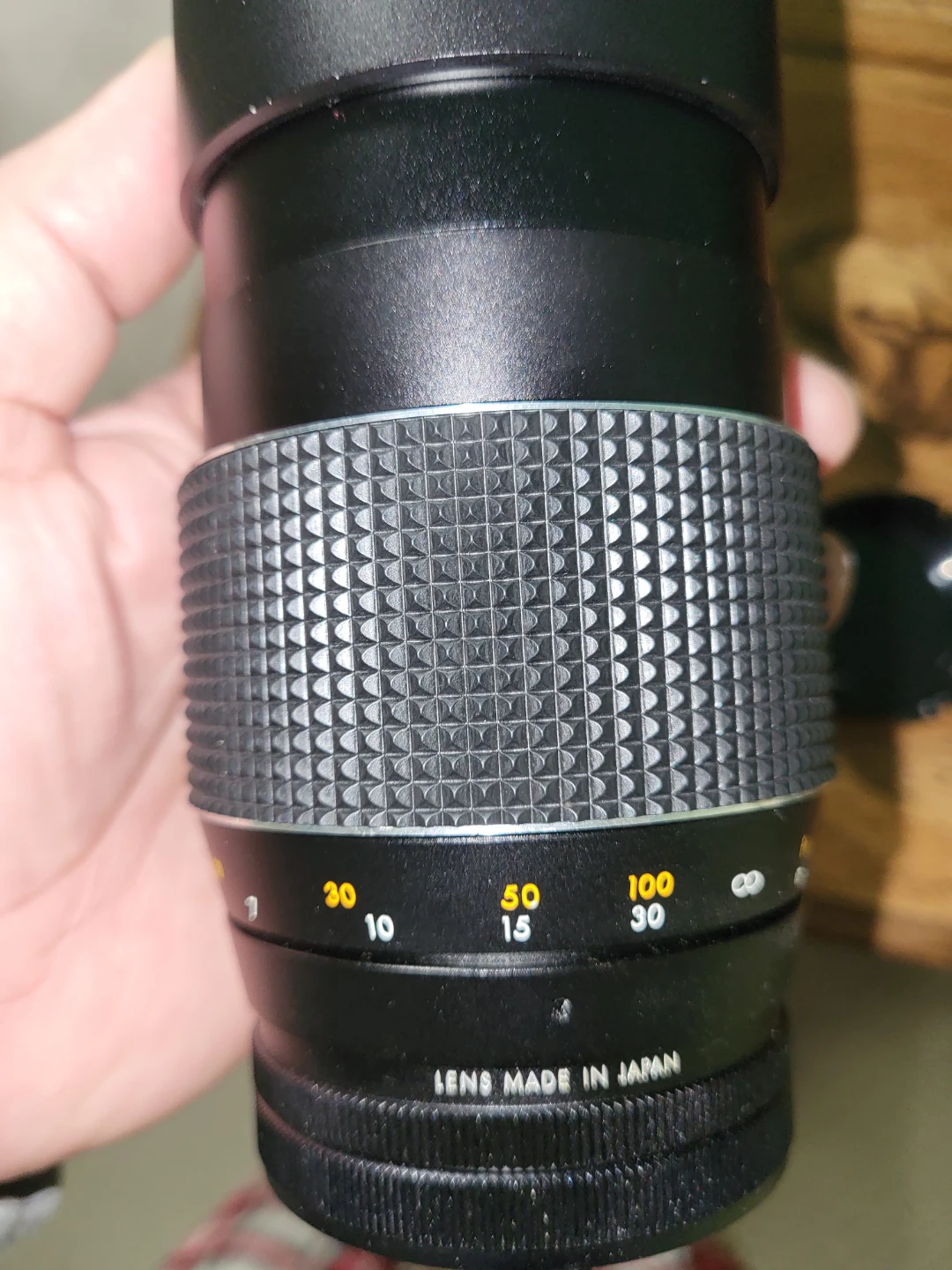 Vivitar Series 1 70-210mm f/3.5 Lens - photo 2