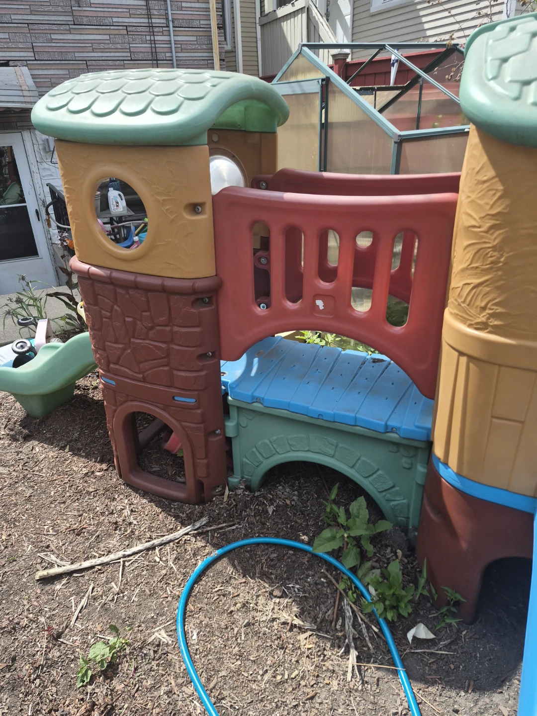Step2 Naturally Artistic Kids Cottage Playhouse