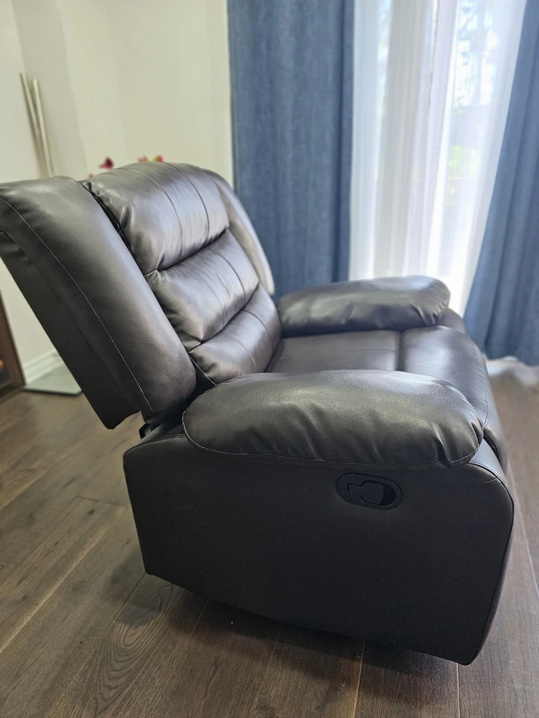 Dark brown leather look Recliner - photo 4