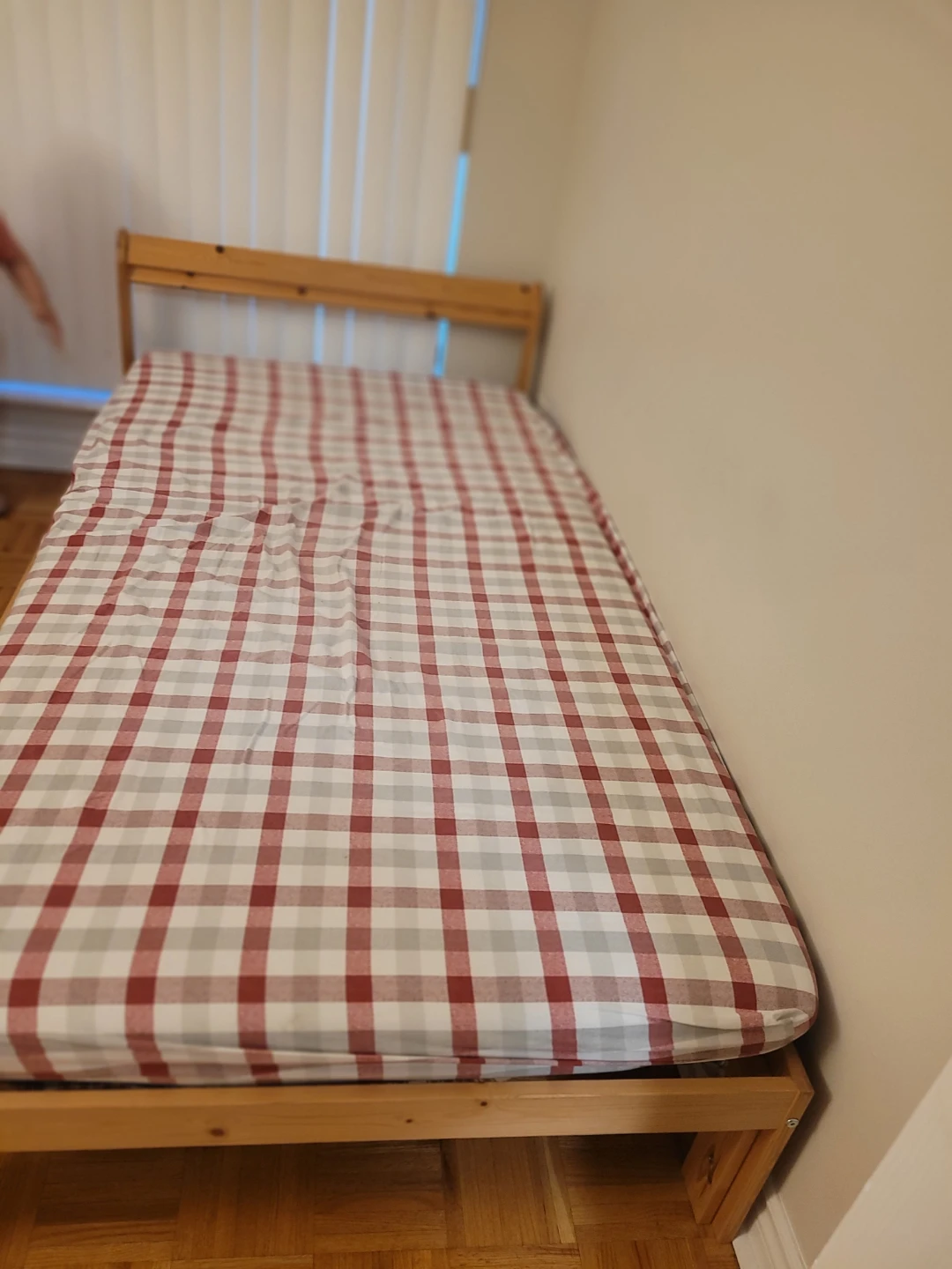 2 IKEA Wooden Beds - photo 3