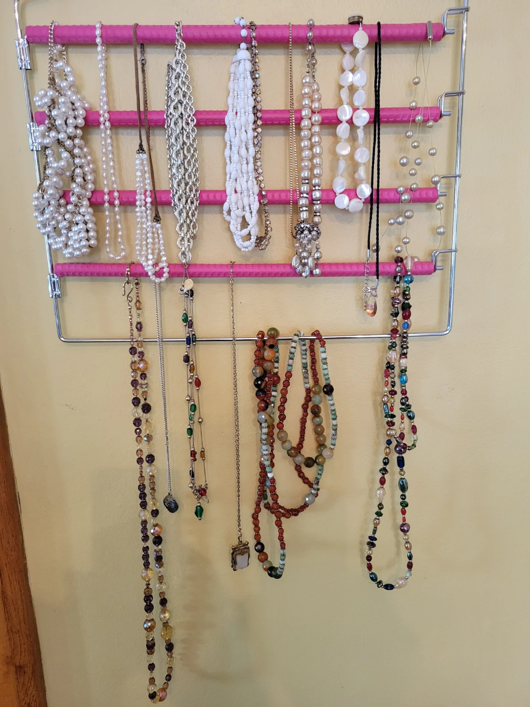 Assorted Women's Jewelry Collection - photo 2