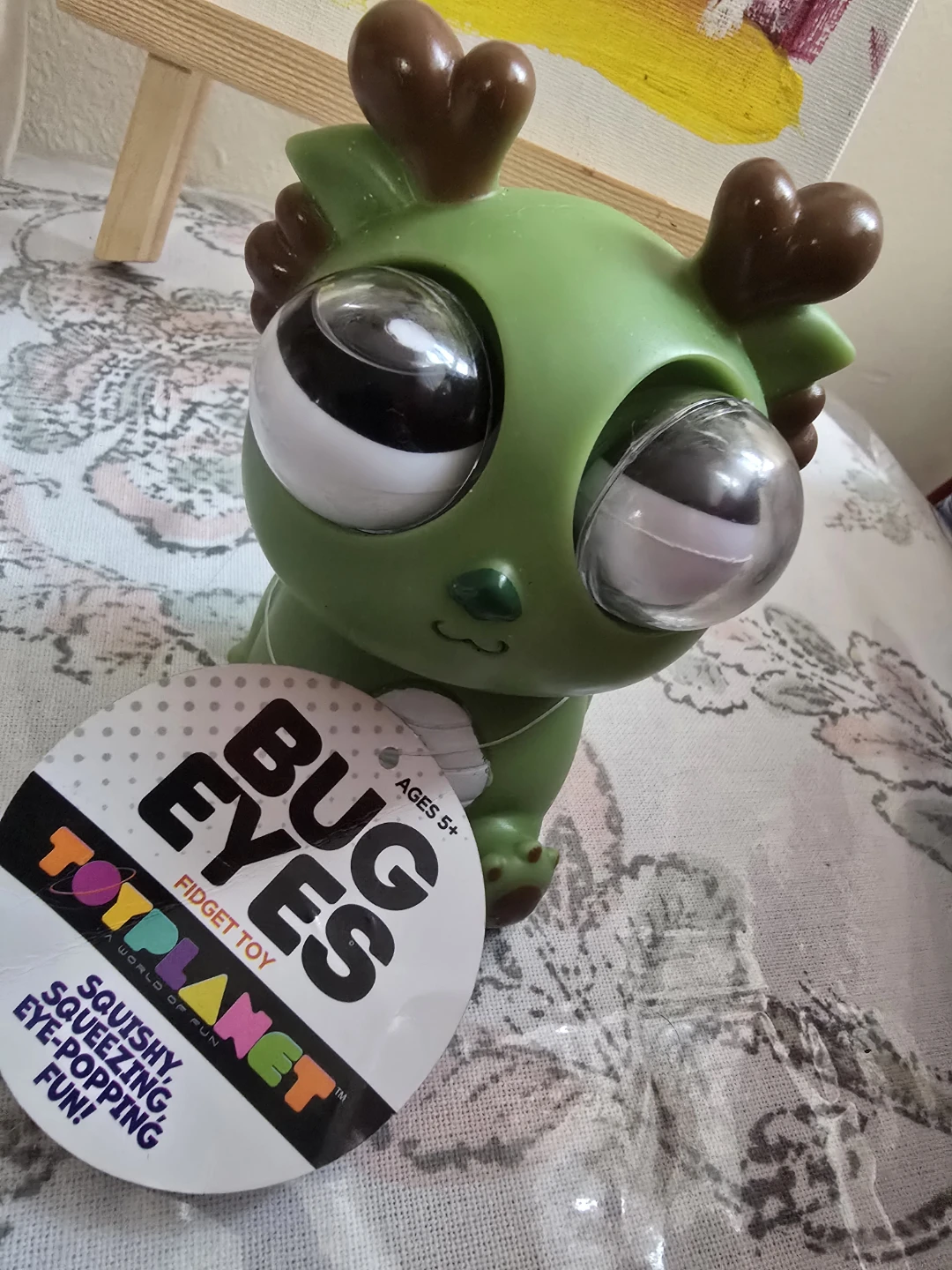 ⚽️ Toy Planet Bug Eyes Fidget Toy