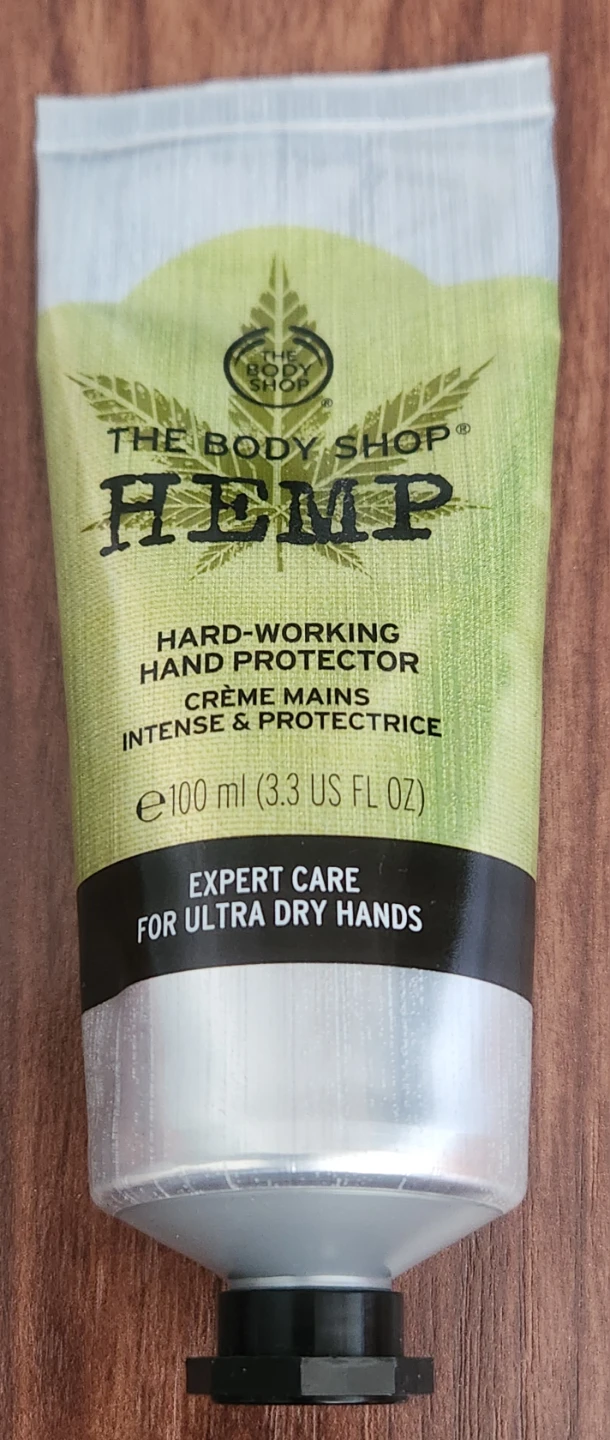 ⚽️ The Body Shop Hemp Hand Protector Cream - 100ml