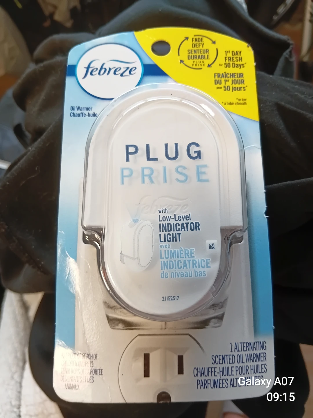 Febreze Plug Oil Warmer with Low-Level Indicator Light