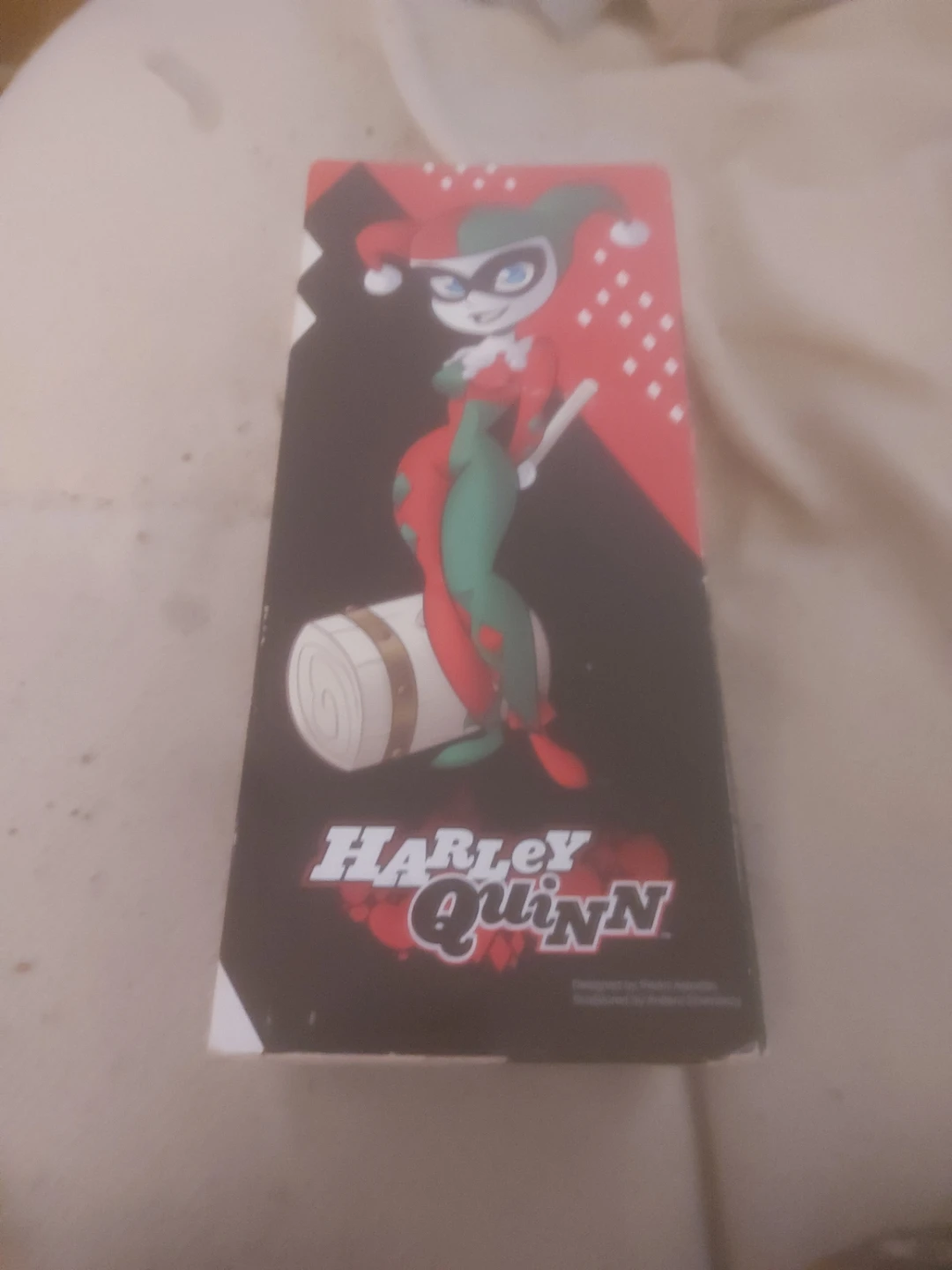 Hot Topic Exclusive Harley Quinn Vinyl Figure Holiday 2018 - photo 2