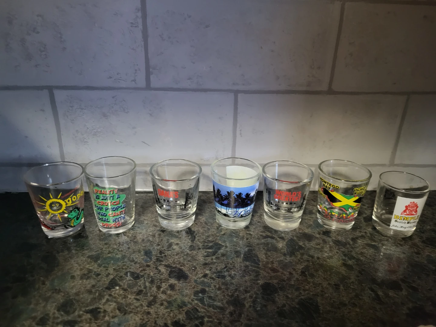 Collection of 30 vintage souvenir shot glasses - photo 2