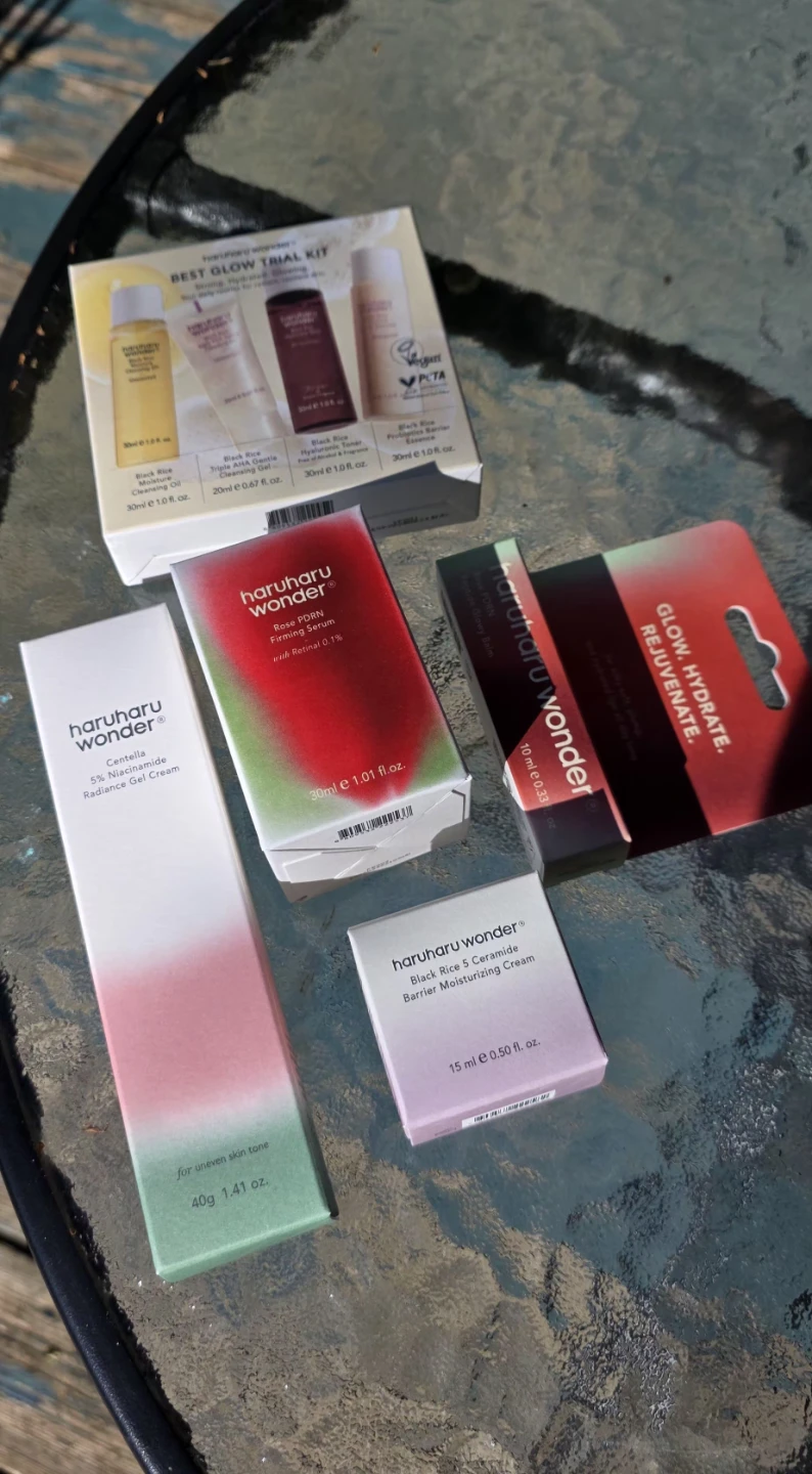 Brand new Haruharu Wonder skincare bundle - photo 3