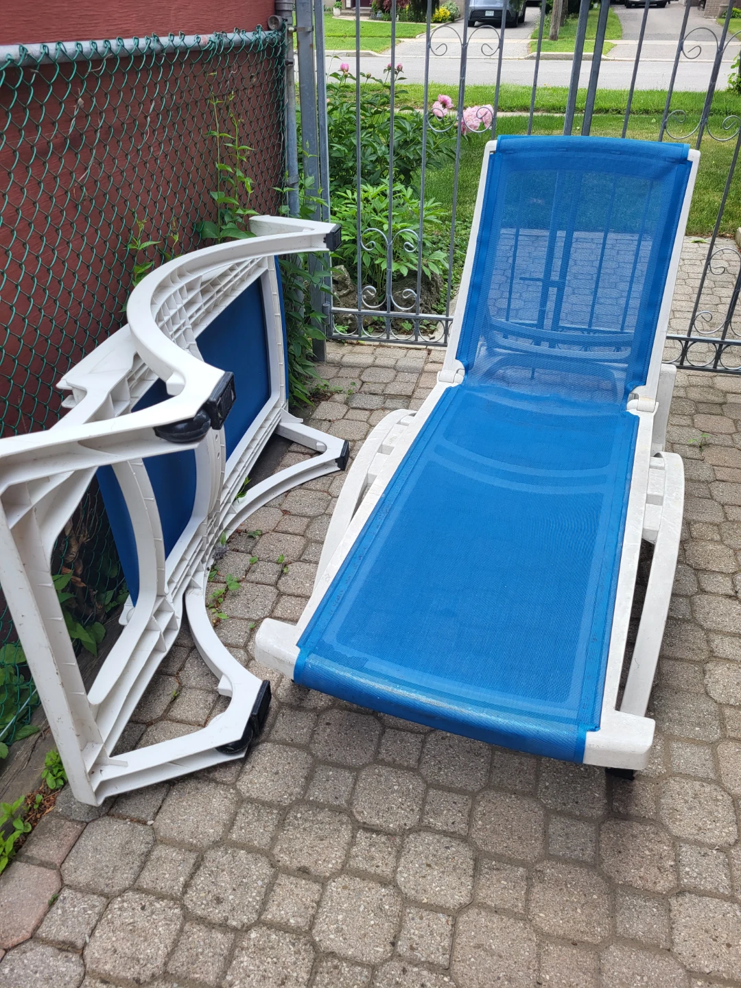 Blue Lounge Chair with White Frame