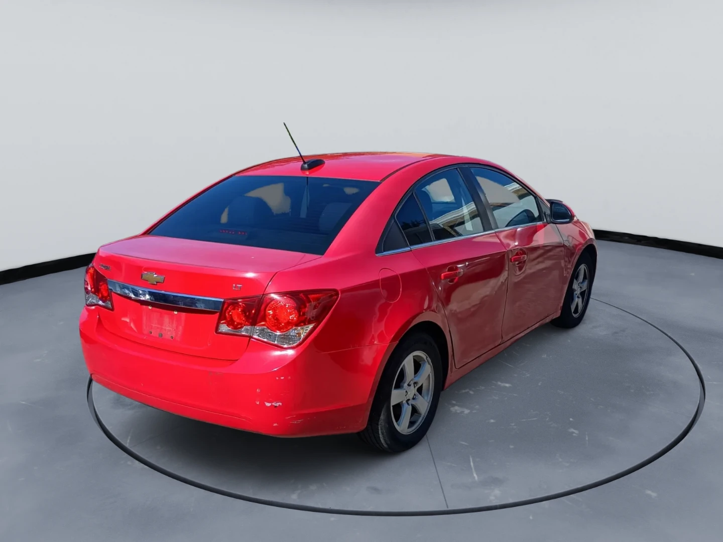 Red 2015 Chevrolet Cruze Sedan - photo 3