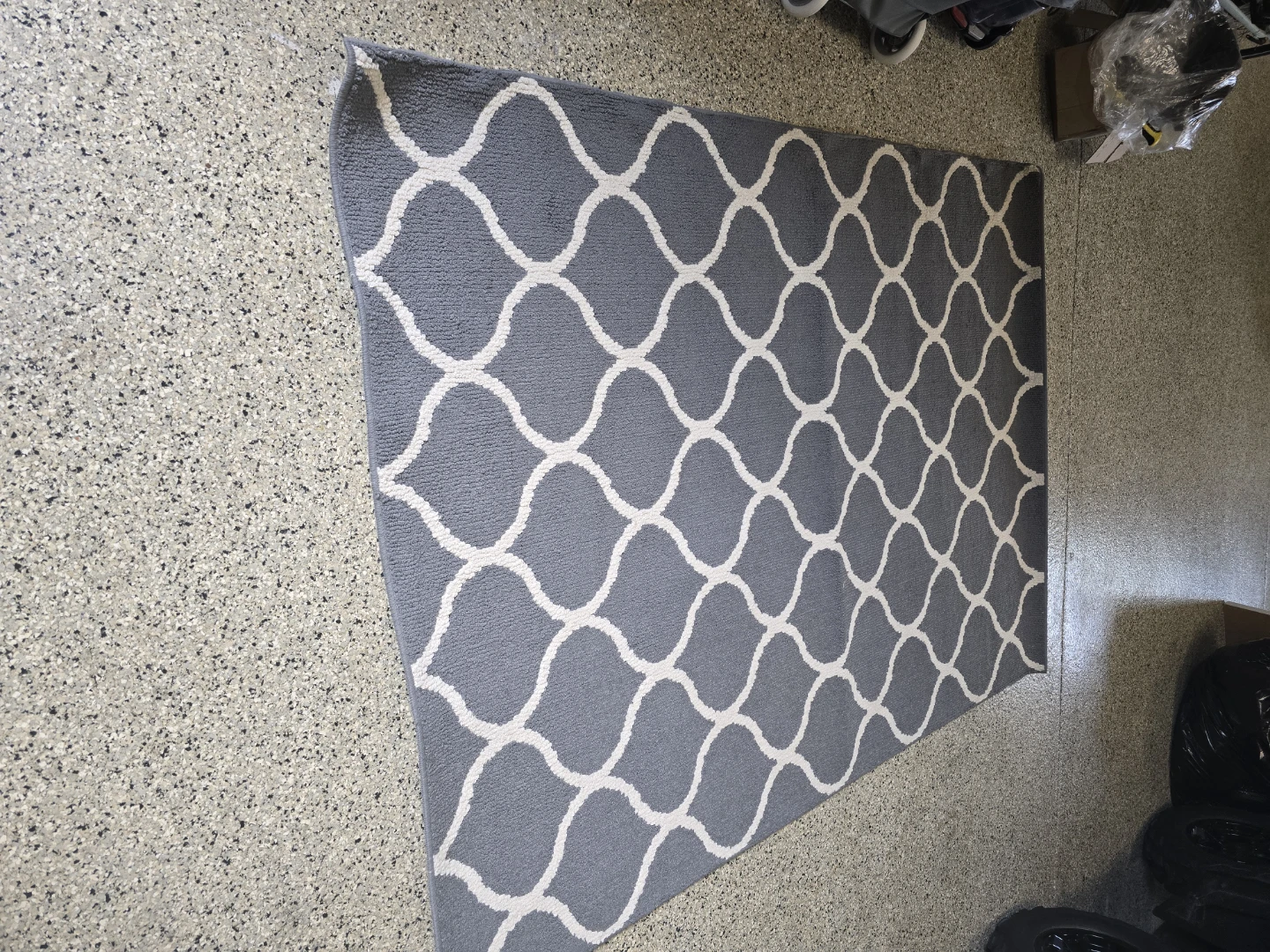 Grey Quatrefoil Area Rug - photo 2