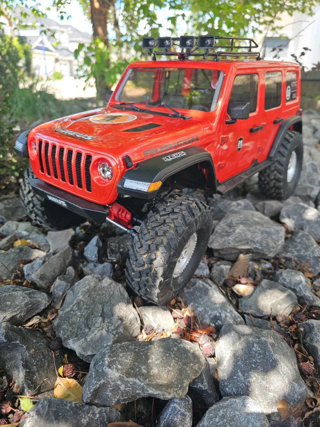 Axial SCX10.3 Jeep Wrangler JLU - photo 3
