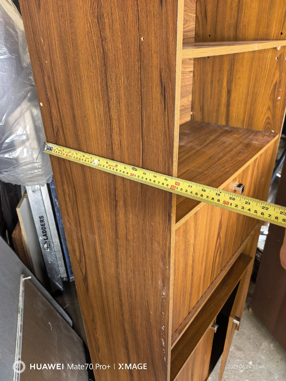 Vintage Wood Bookshelf - photo 3