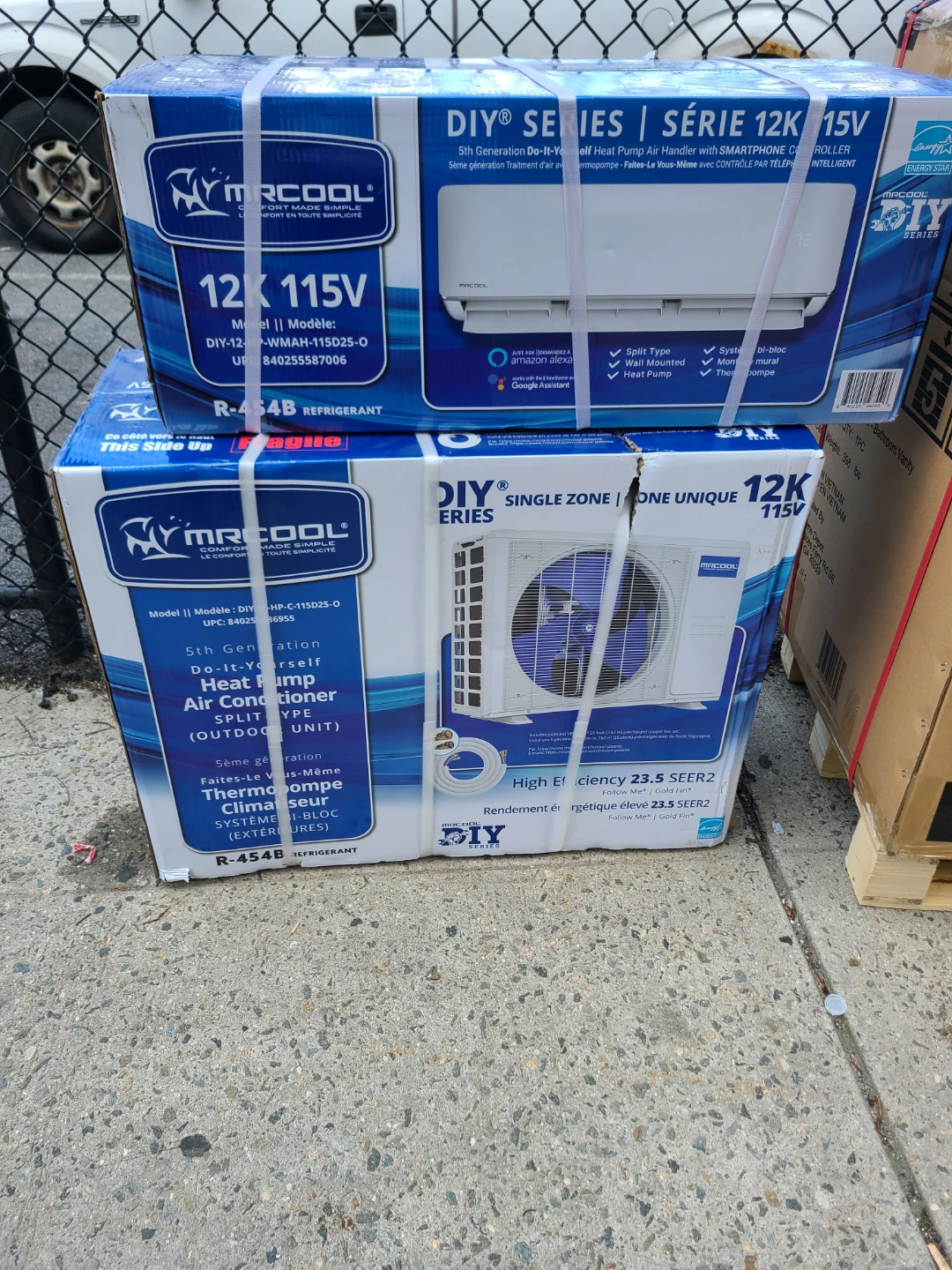 Mr. Cool 12k btu Single Zone Mini Split System with heat pump
