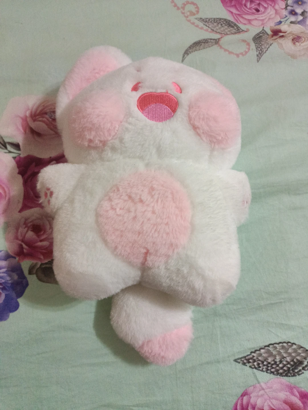 White and Pink Plush Toy⚽