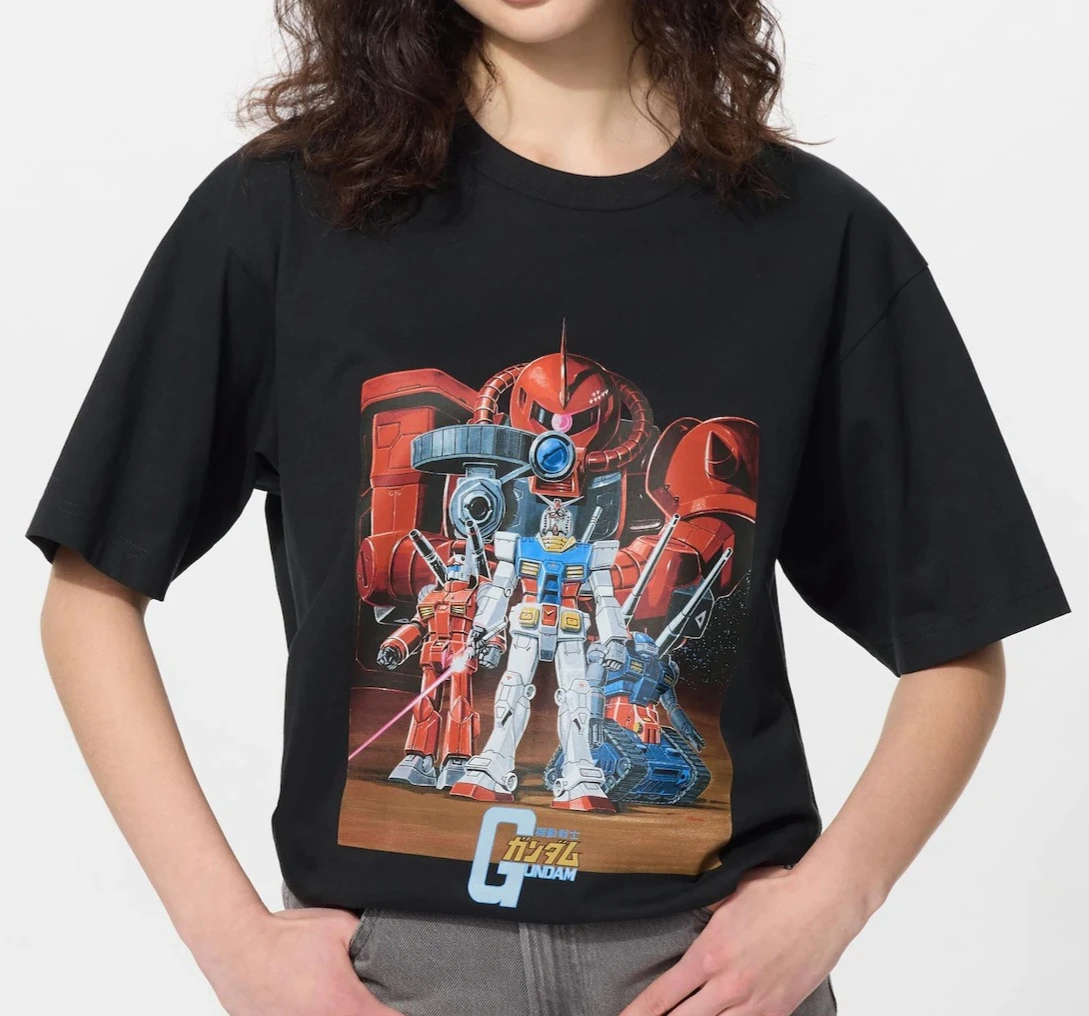 New never worn Uniqlo Japan UT Gundam T-Shirt size Medium - photo 2