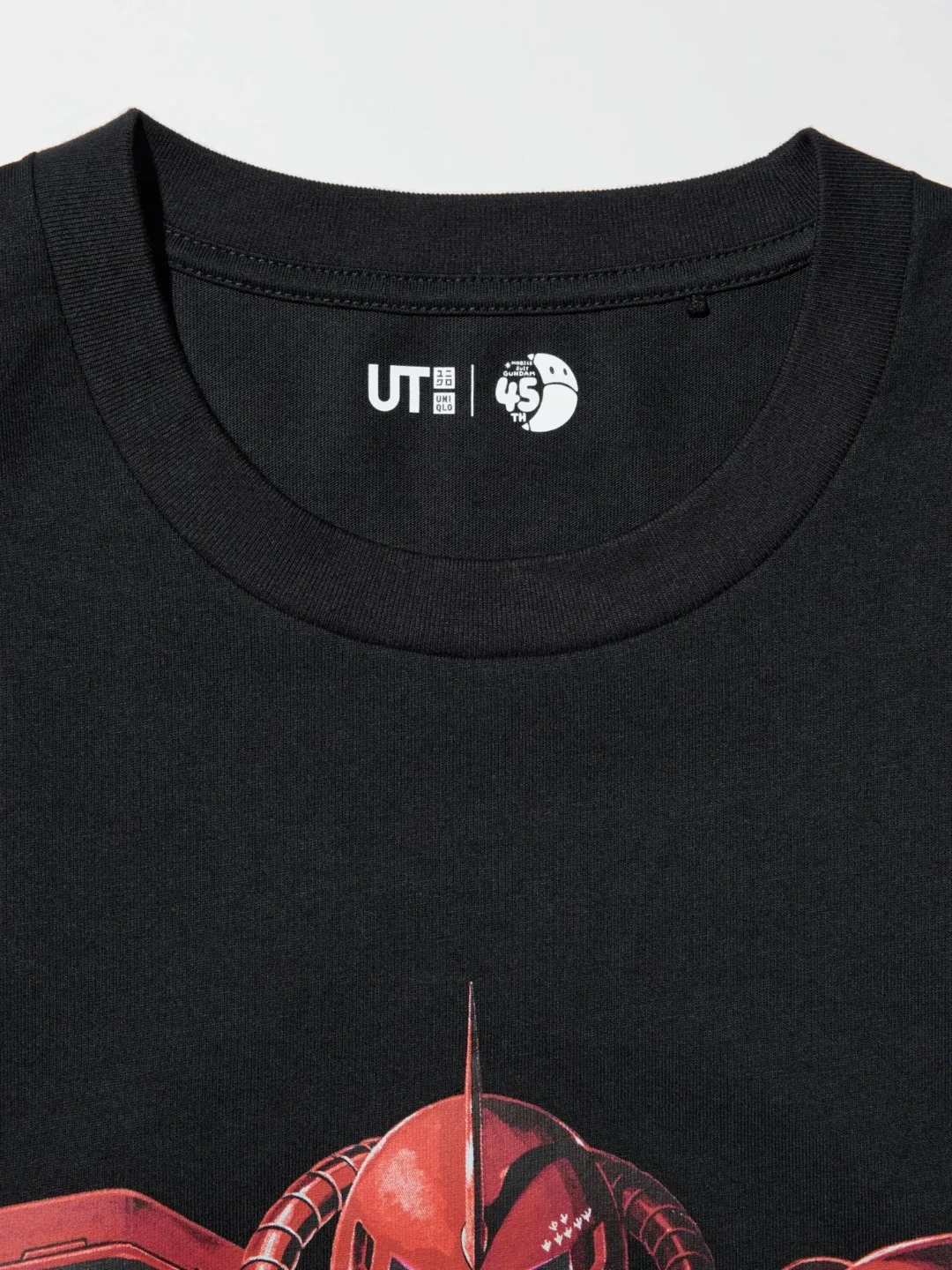 New never worn Uniqlo Japan UT Gundam T-Shirt size Medium - photo 5