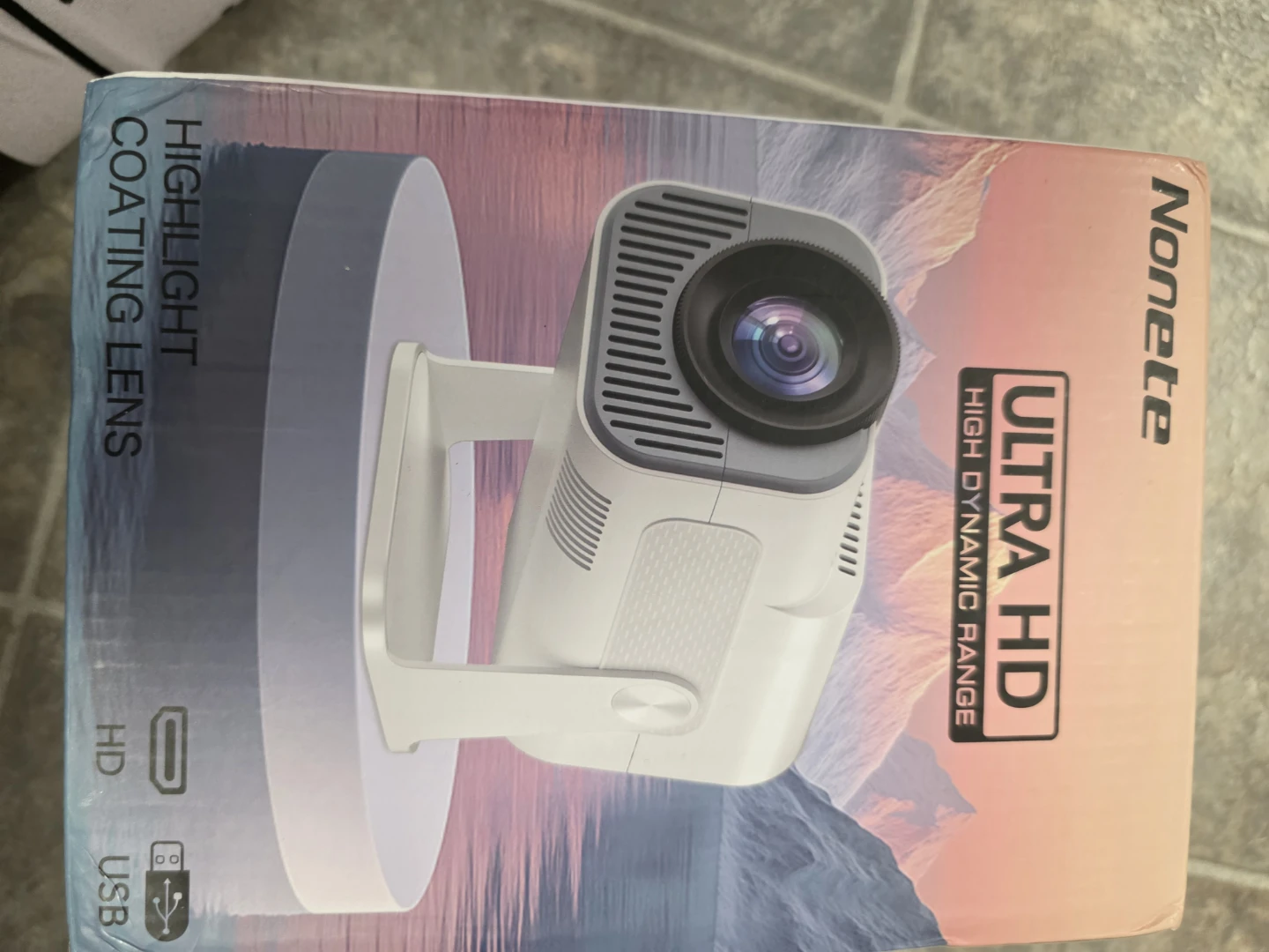 Nonete Ultra HD Projector