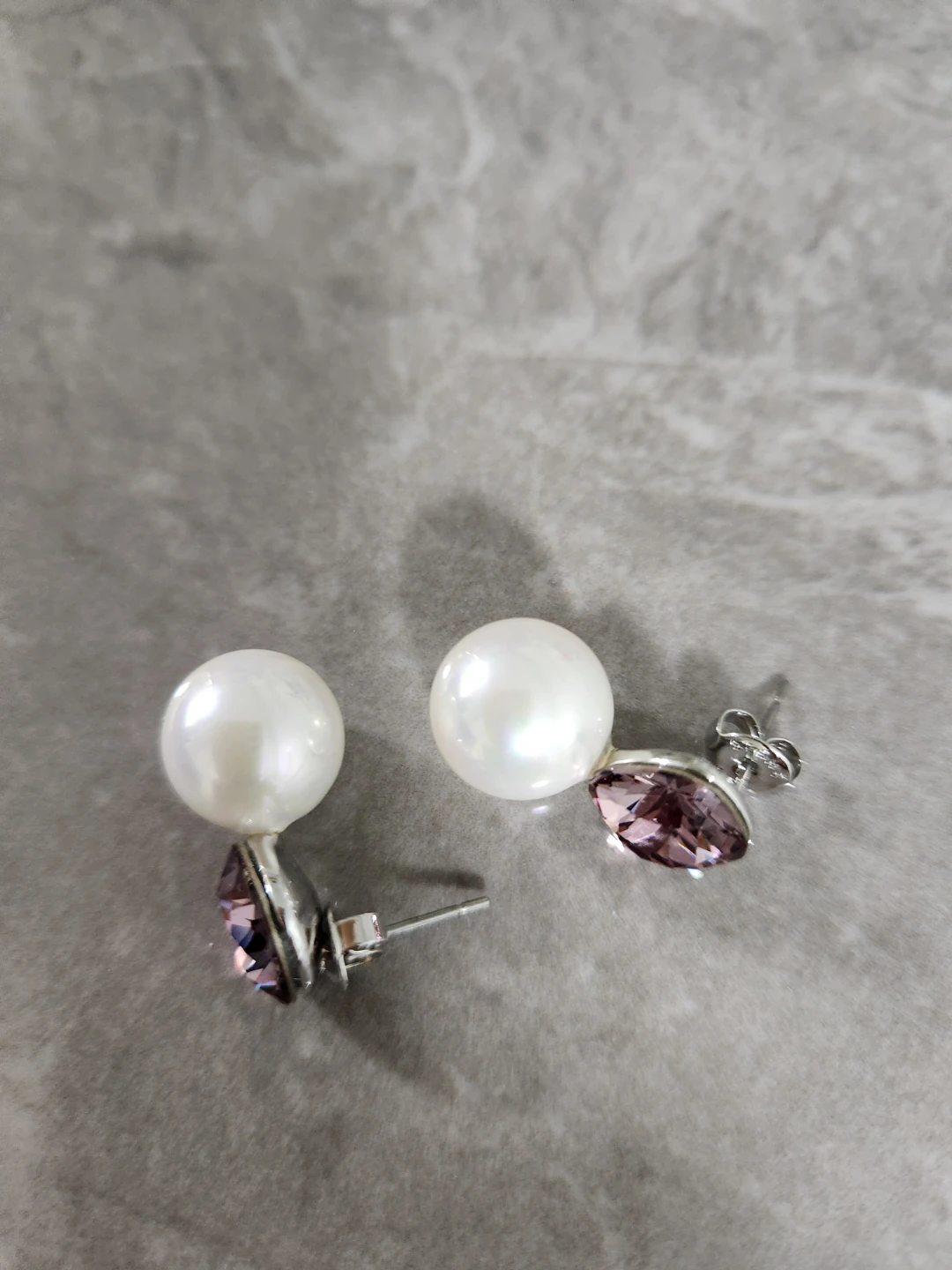 Pearl and Crystal Earrings - photo 2