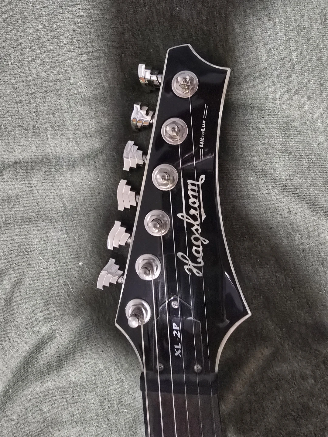 Electric Guitar - photo 3