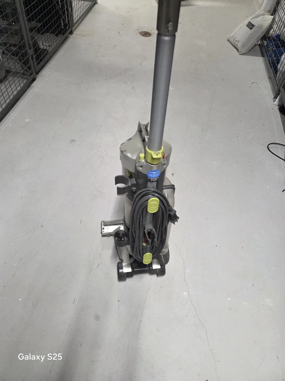 Hoover Air Upright Vacuum Cleaner