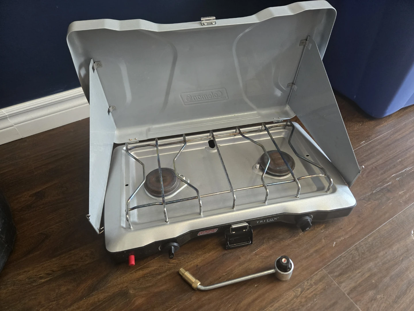 Coleman Triton 2 Burner Propane Camp Stove - photo 2