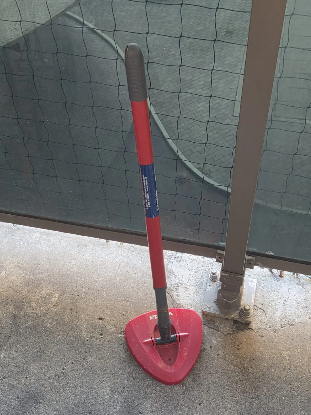 Vileda Red Spin Mop stick only ⚽️