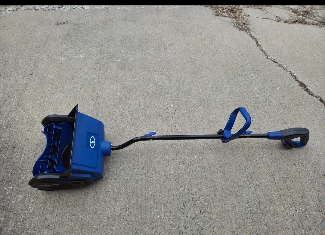 Snow Joe Electric Snow Shovel - photo 2