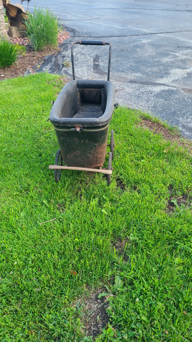 Antique Baby Carriage Stroller - photo 3