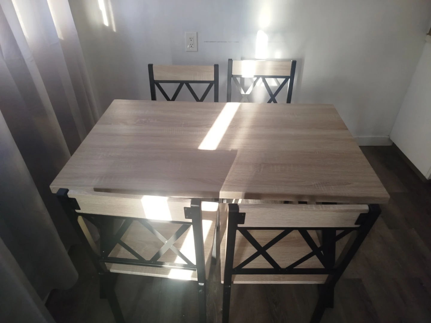 Dining Table and 4 Chairs Set - photo 2