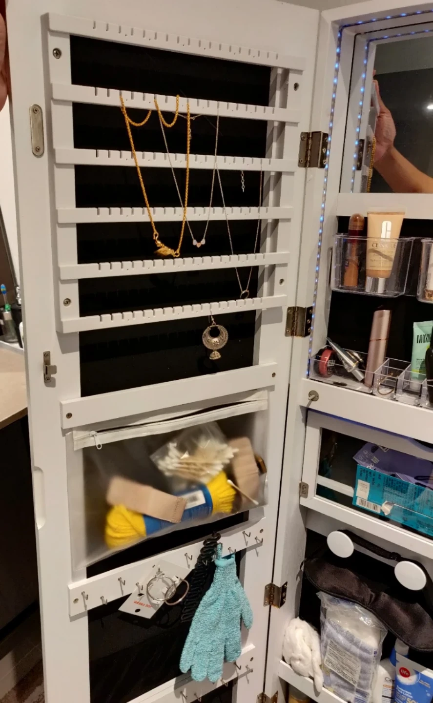 Standing Jewellery Cabinet with LED Lights