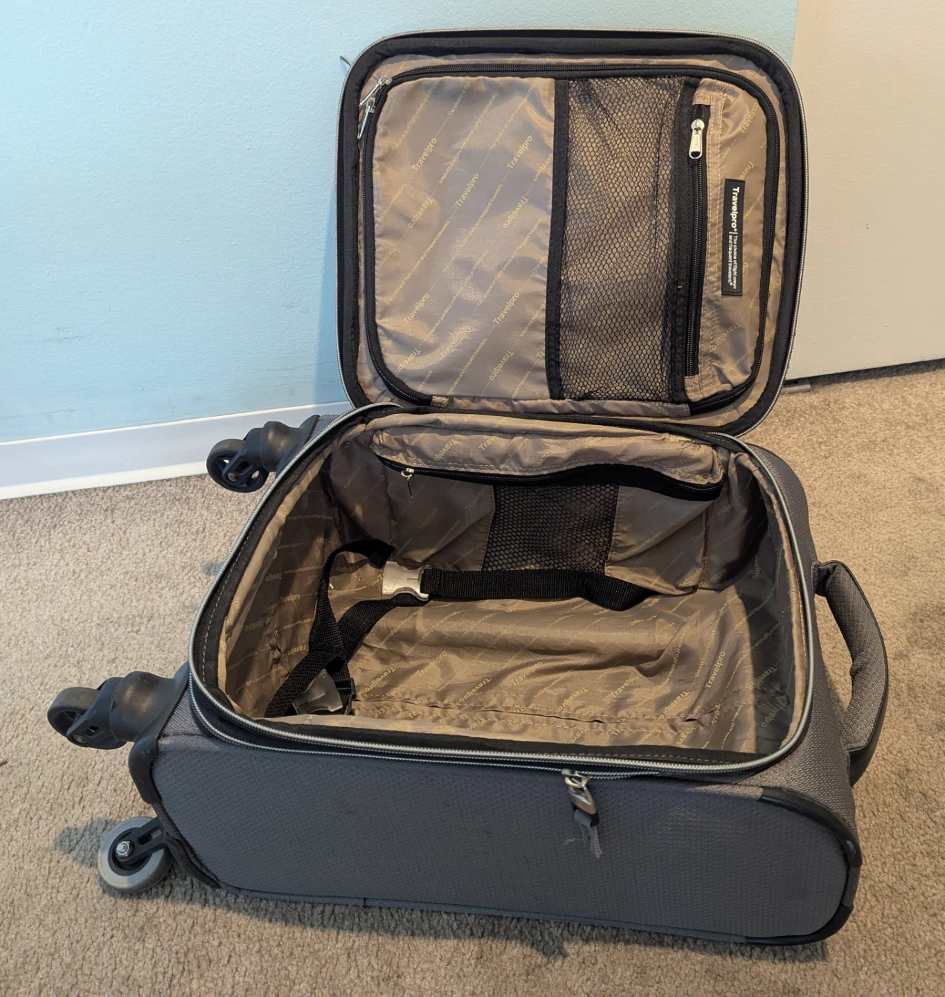 Travelpro Grey Rolling Carry-On Luggage - photo 2