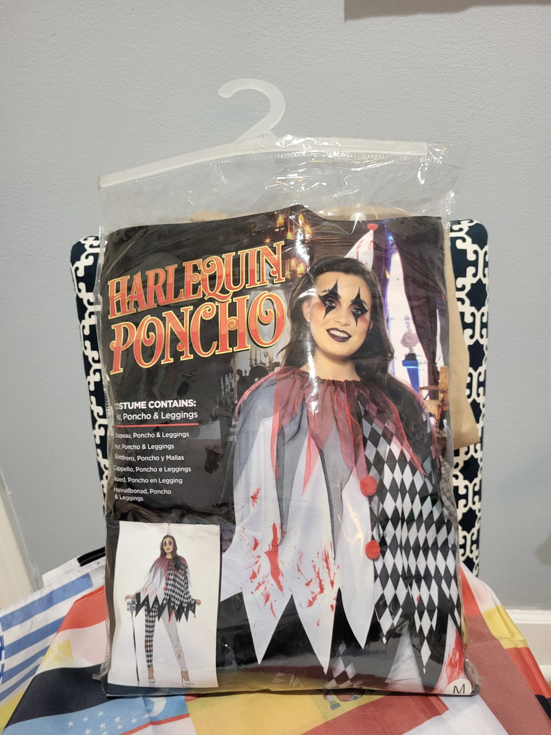 Women's Harlequin Poncho Halloween Costume,  size M ⚽