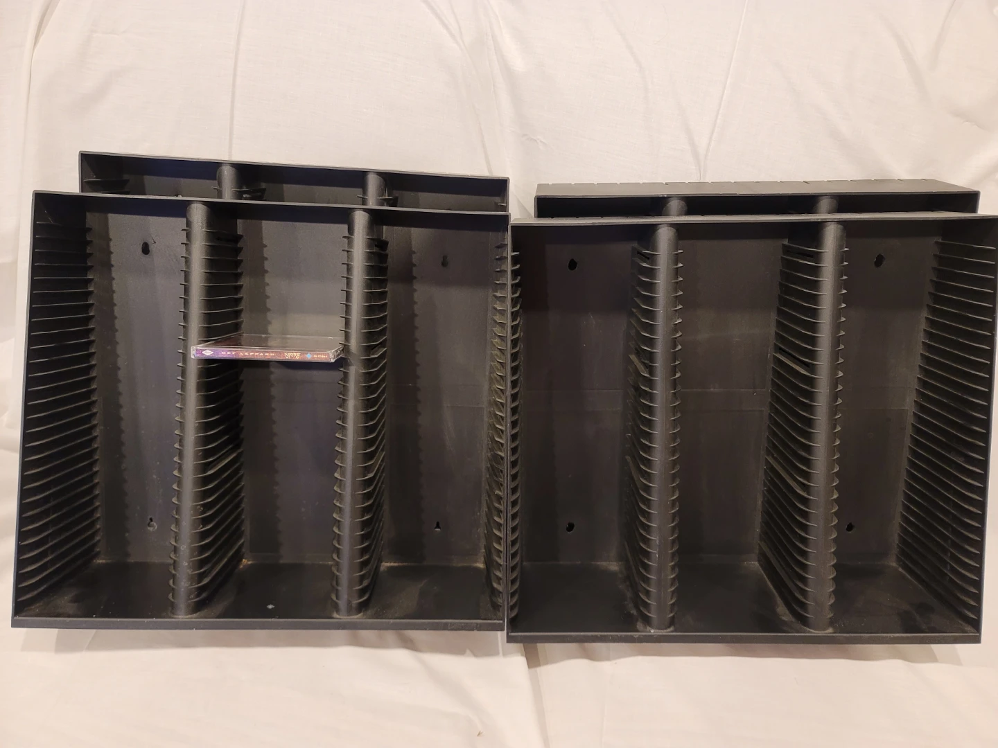 ⚽️ Set of 2 Black Plastic CD Storage Cases - photo 3