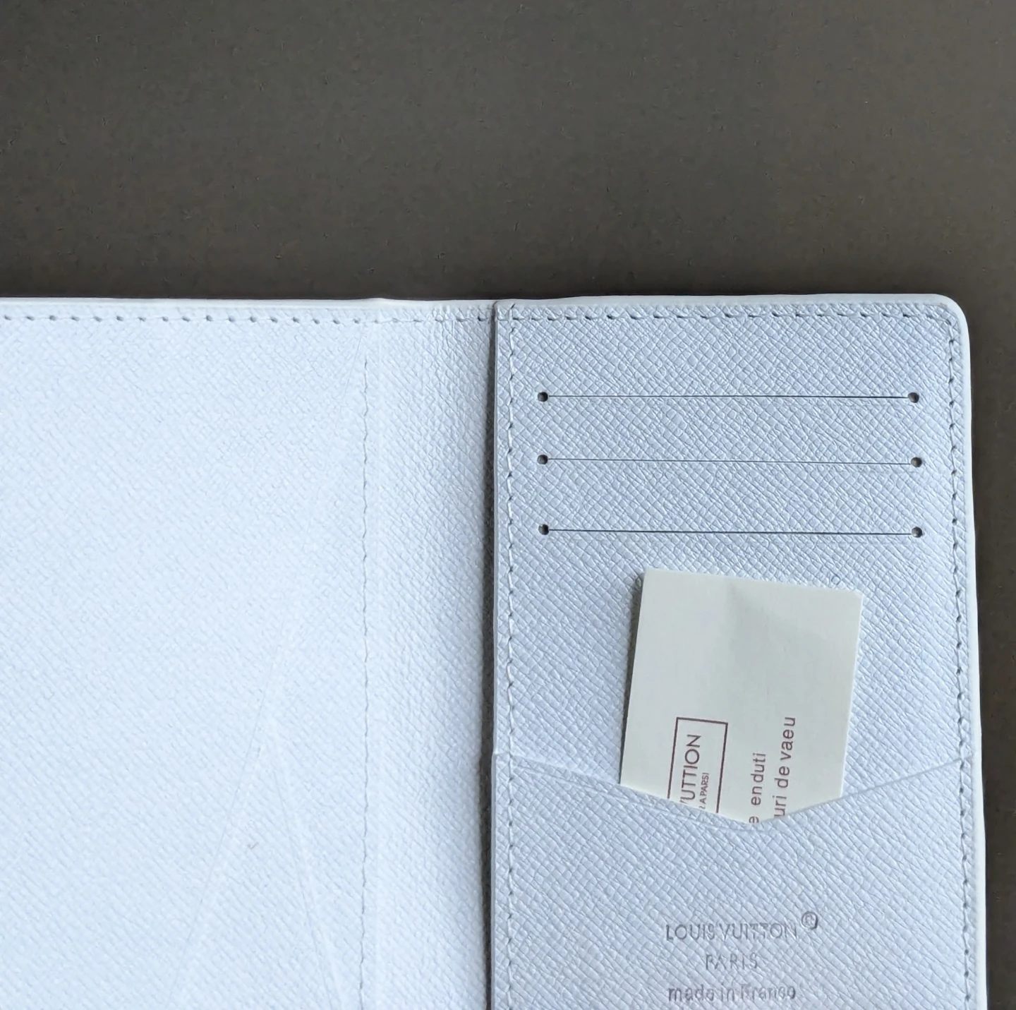 Louis Vuitton Wallet - photo 2