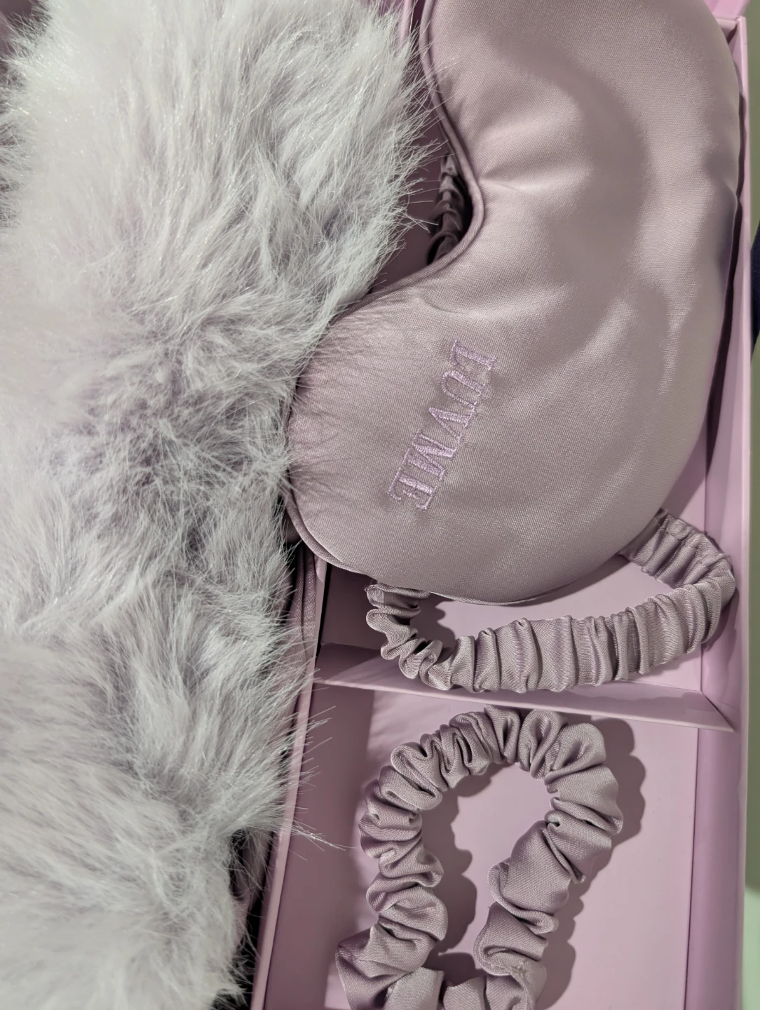 Luvme Satin Robe with Fur Trim - photo 5