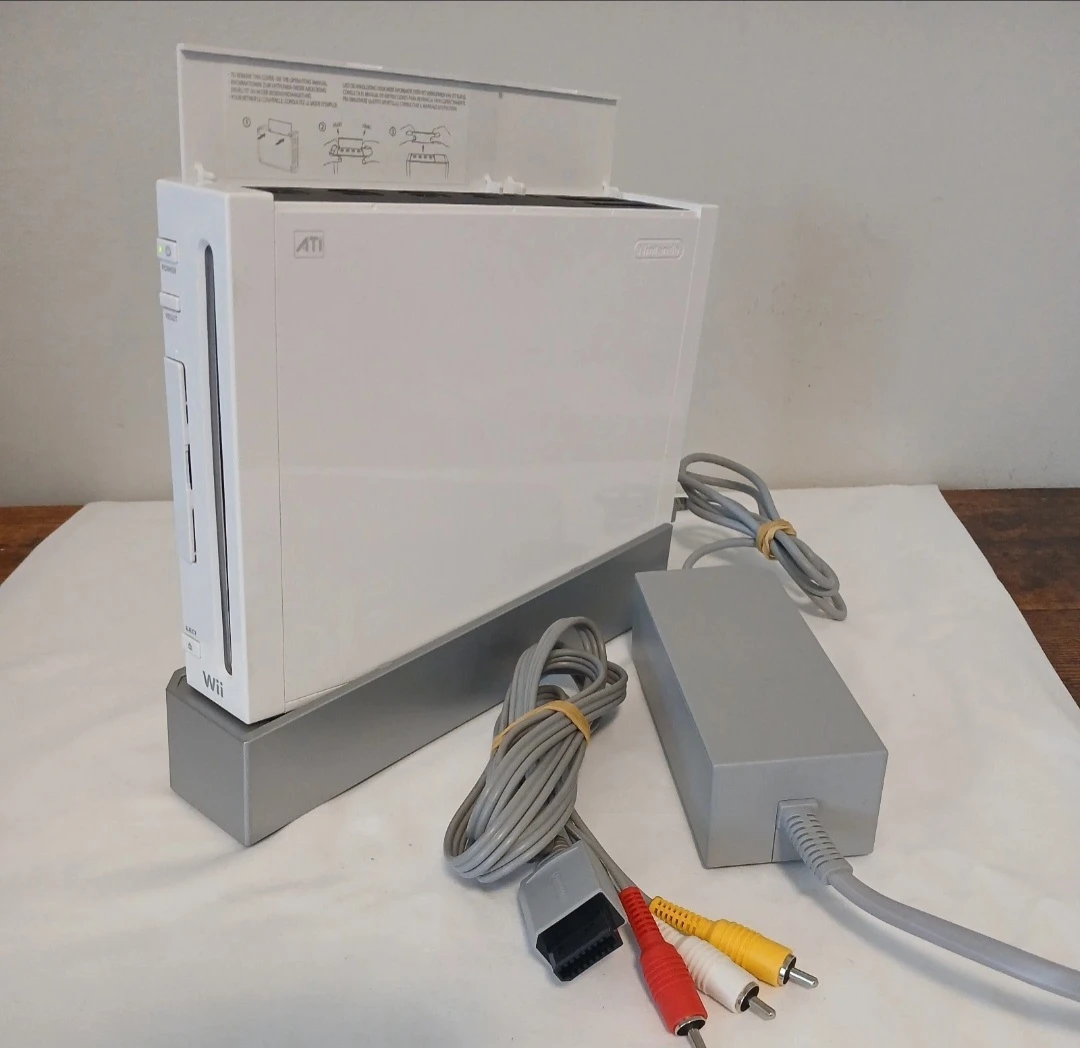 Nintendo Wii RVL-001-  Tested, And Working