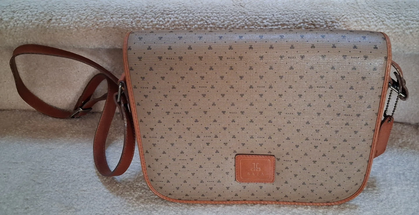 Baza crossbody bag